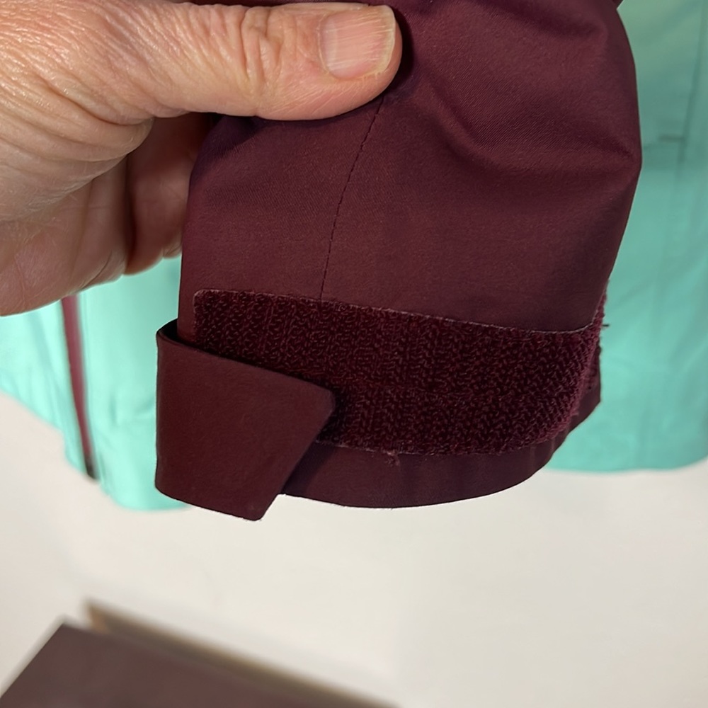 Patagonia Insulated Snowbelle Ski Snowboard Jacket in Dark Currant Size XS - Picture 9 of 15